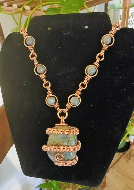Hand-Made Copper-Wrapped Labradorite Necklace